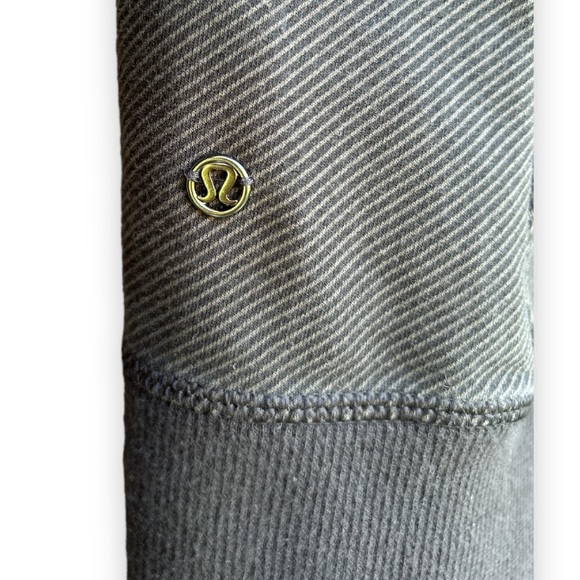 Lululemon | After Asana Hoodie Telemark Print Black- Size 4 - Picture 7 of 12